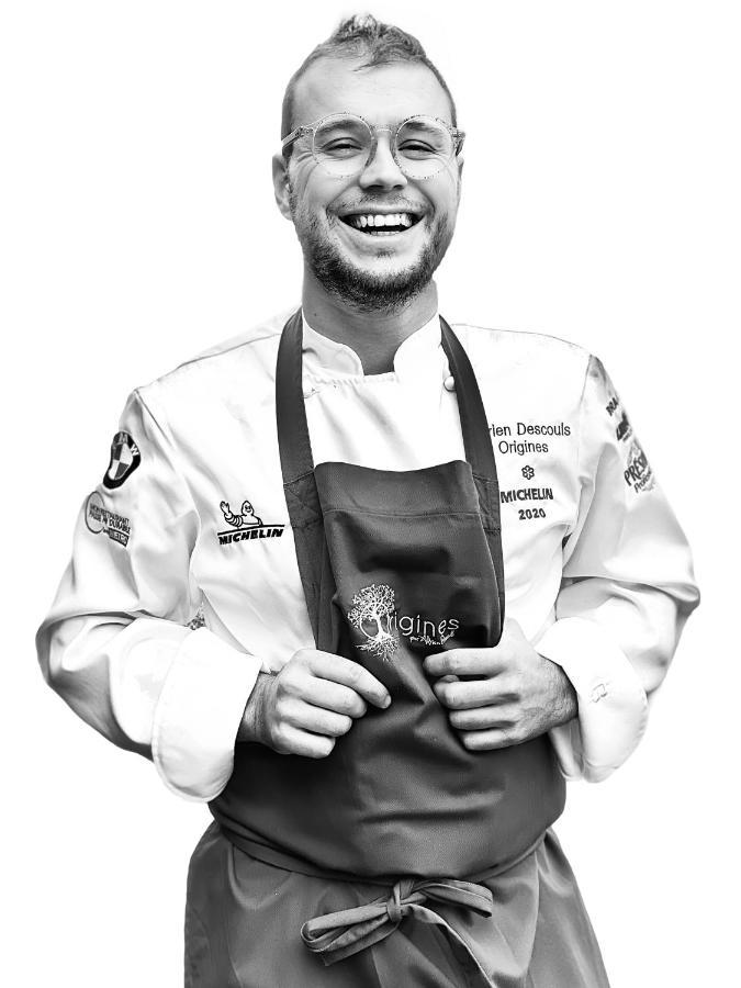 Hotel & Restaurant Origines Par Adrien Descouls - Teritoria Le Broc  エクステリア 写真