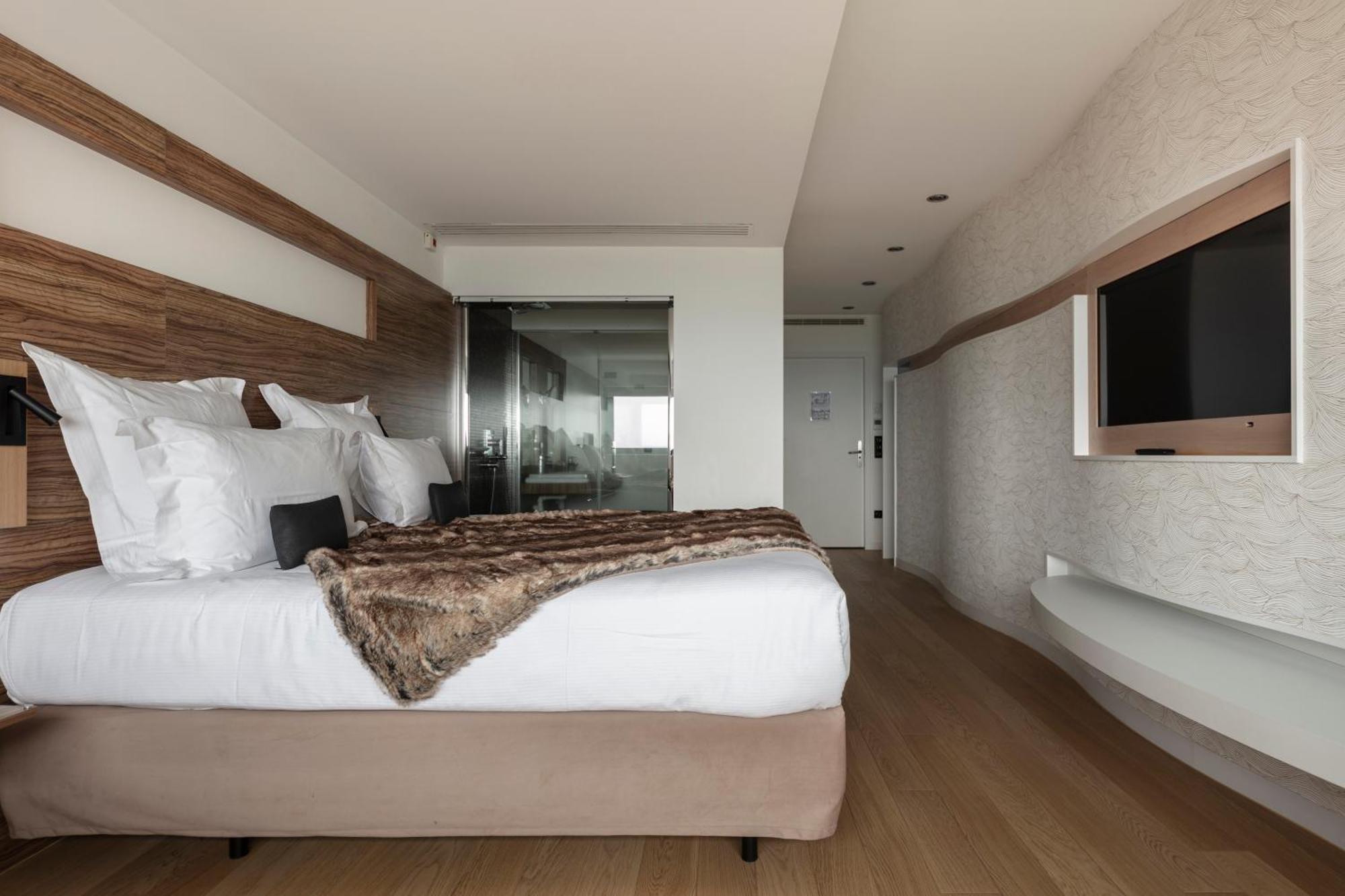 Hotel & Restaurant Origines Par Adrien Descouls - Teritoria Le Broc  部屋 写真